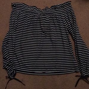 Banana Republic Off shoulder top